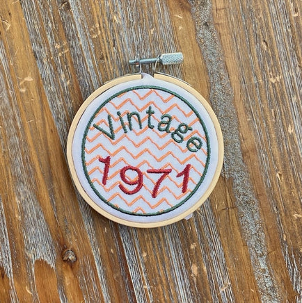 1971 Seal Machine Embroidery Design, Birthday embroidery design, 4x4 and 5x7 hoops, year embroidery
