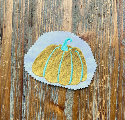 Chubby Pumpkin Machine Embroidery Design, 2 sizes - sproutembroiderydesigns